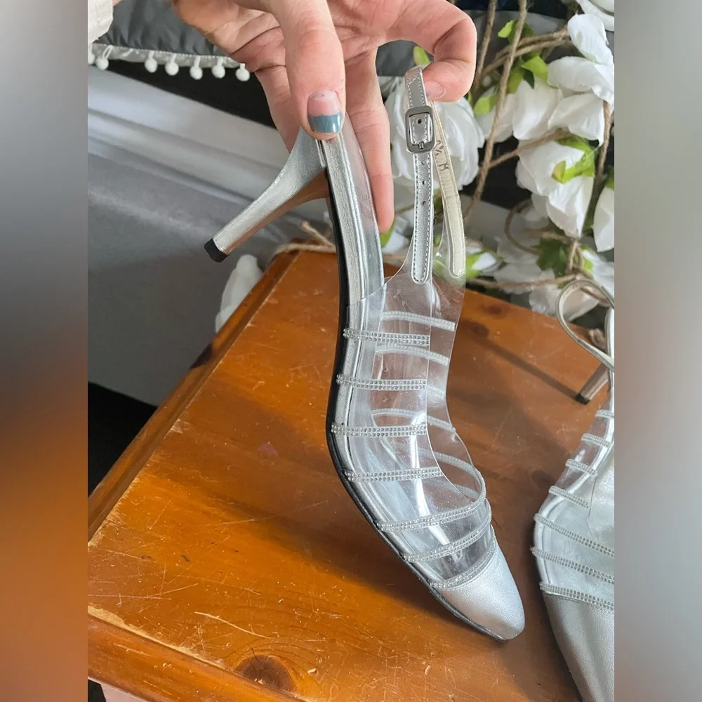 Stuart Weitzman Silver Crystal Heels Size 9.5 - Picture 3 of 7